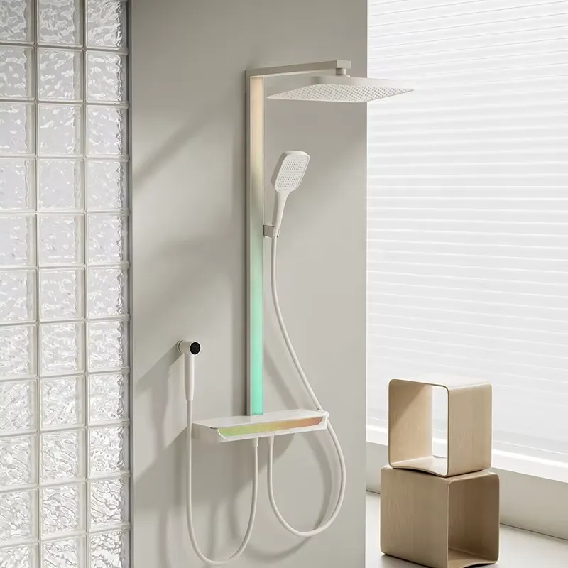 Spa & Wellness Komplex Bristol Royal * * * * - Conjunto de Chuveiro Digital de Latão