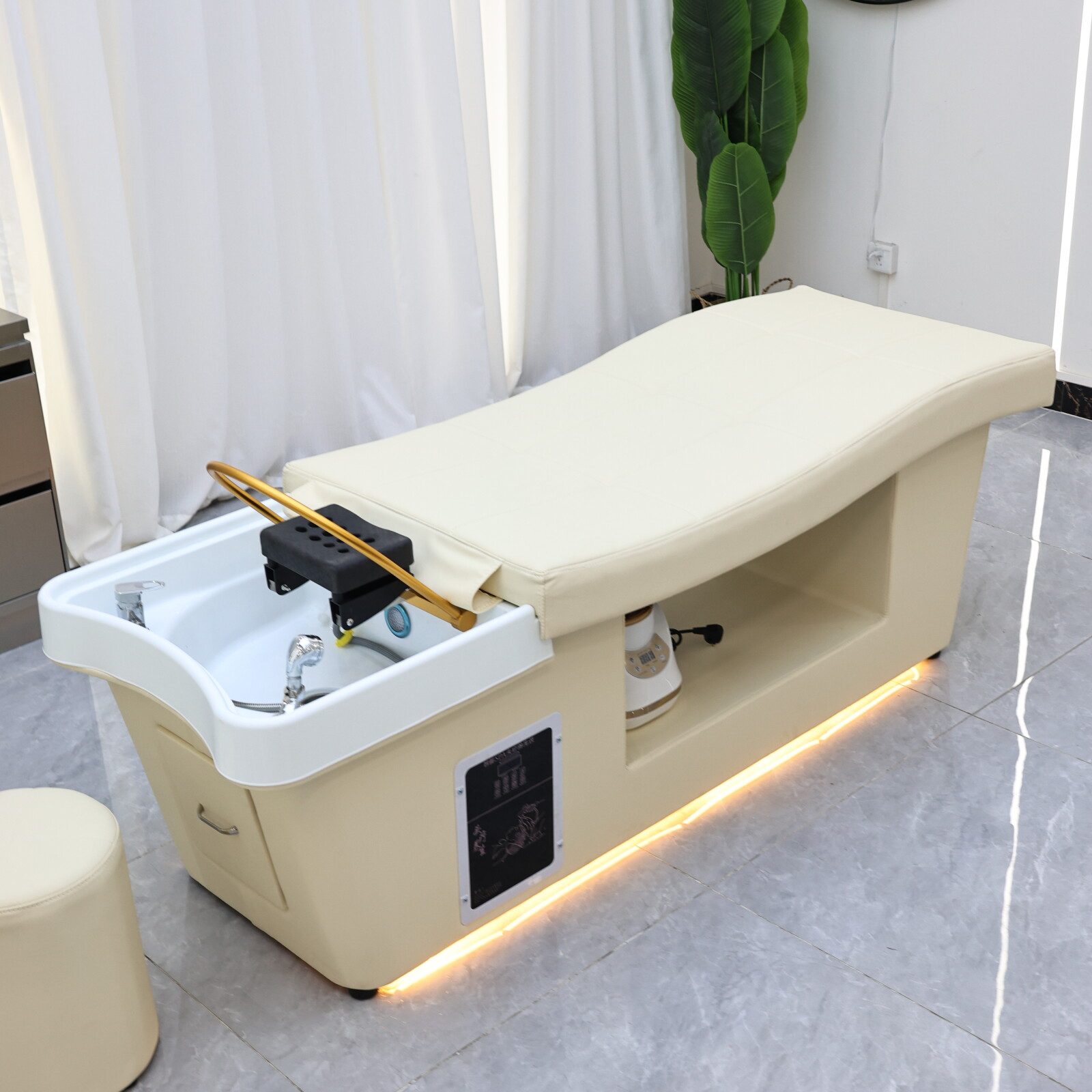 Mesa de Massagem XinSheng com  - Wellness Spa And Massage avaliação e preço